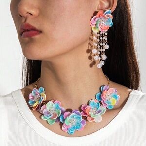 Floral Multicolor Necklace and Earring Set